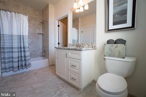 107 Lexington Manor Property Photo 12