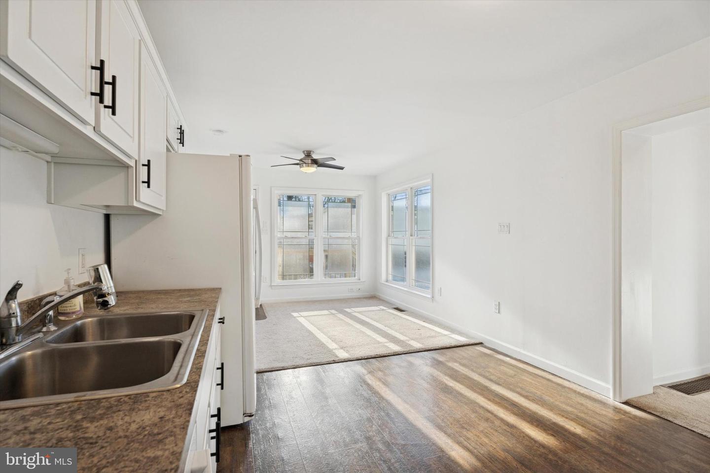 98 N Bacton Hill Rd #unit A Property Photo 5