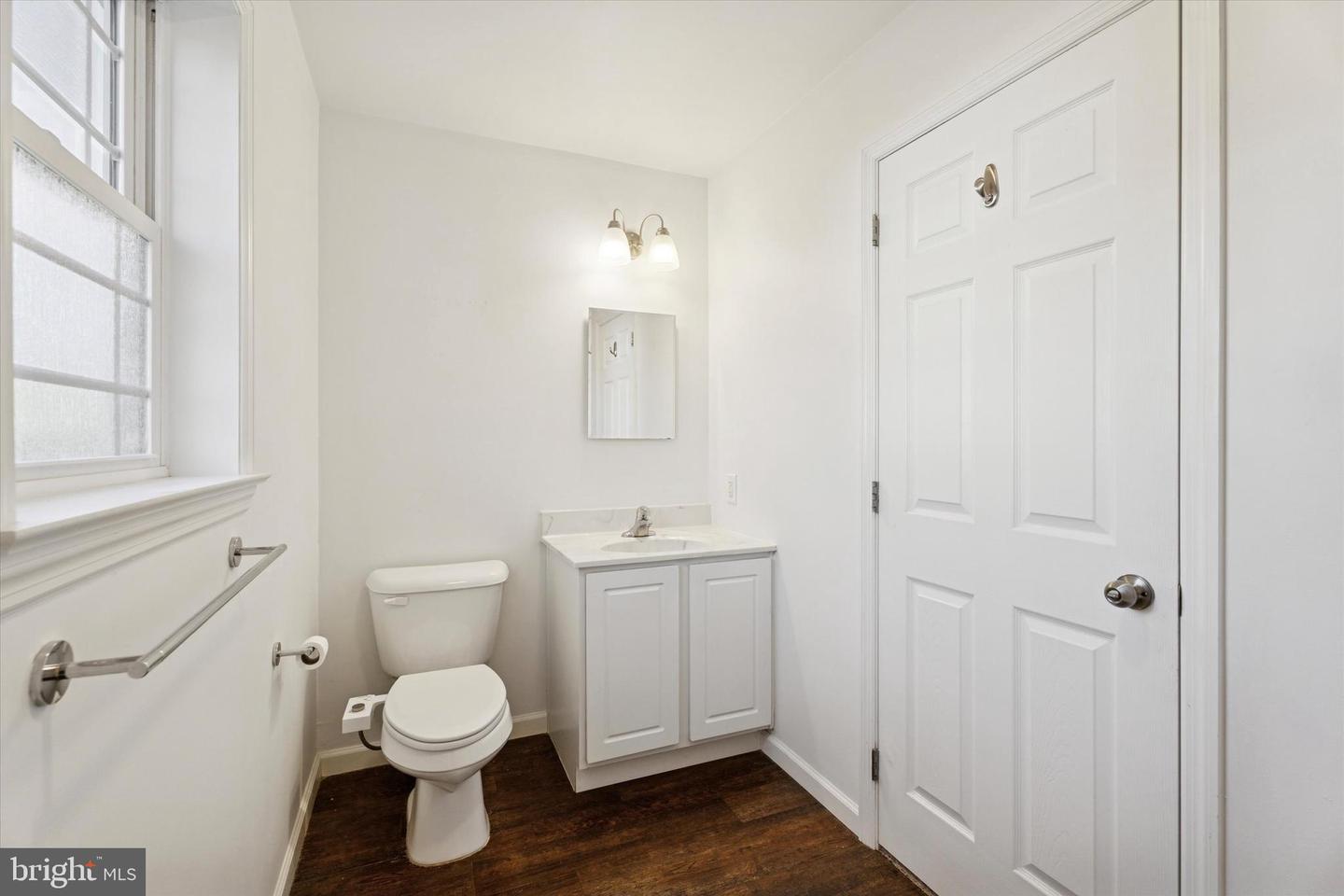 98 N Bacton Hill Rd #unit A Property Photo 9