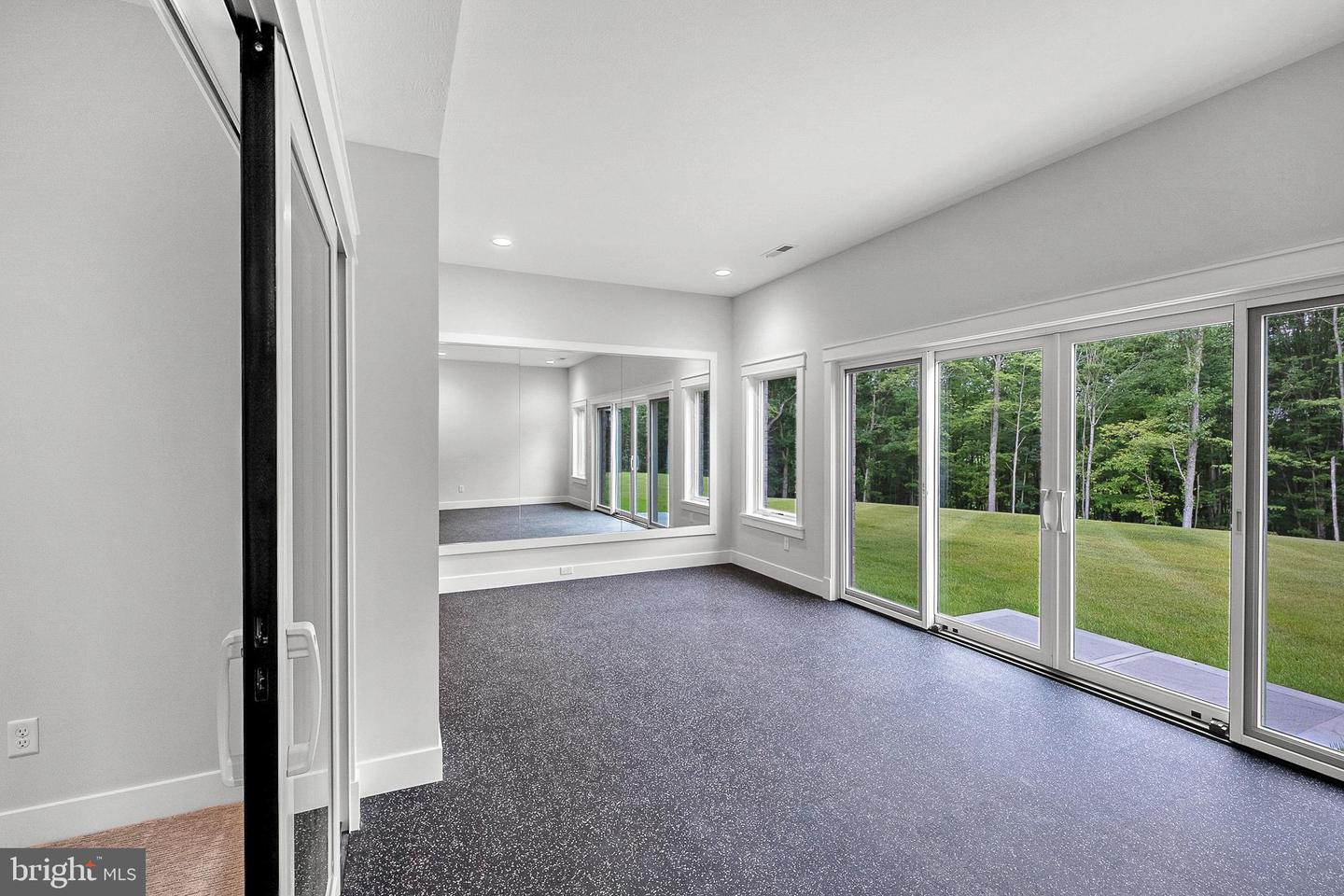 545 Webb Rd -dd Property Photo 39