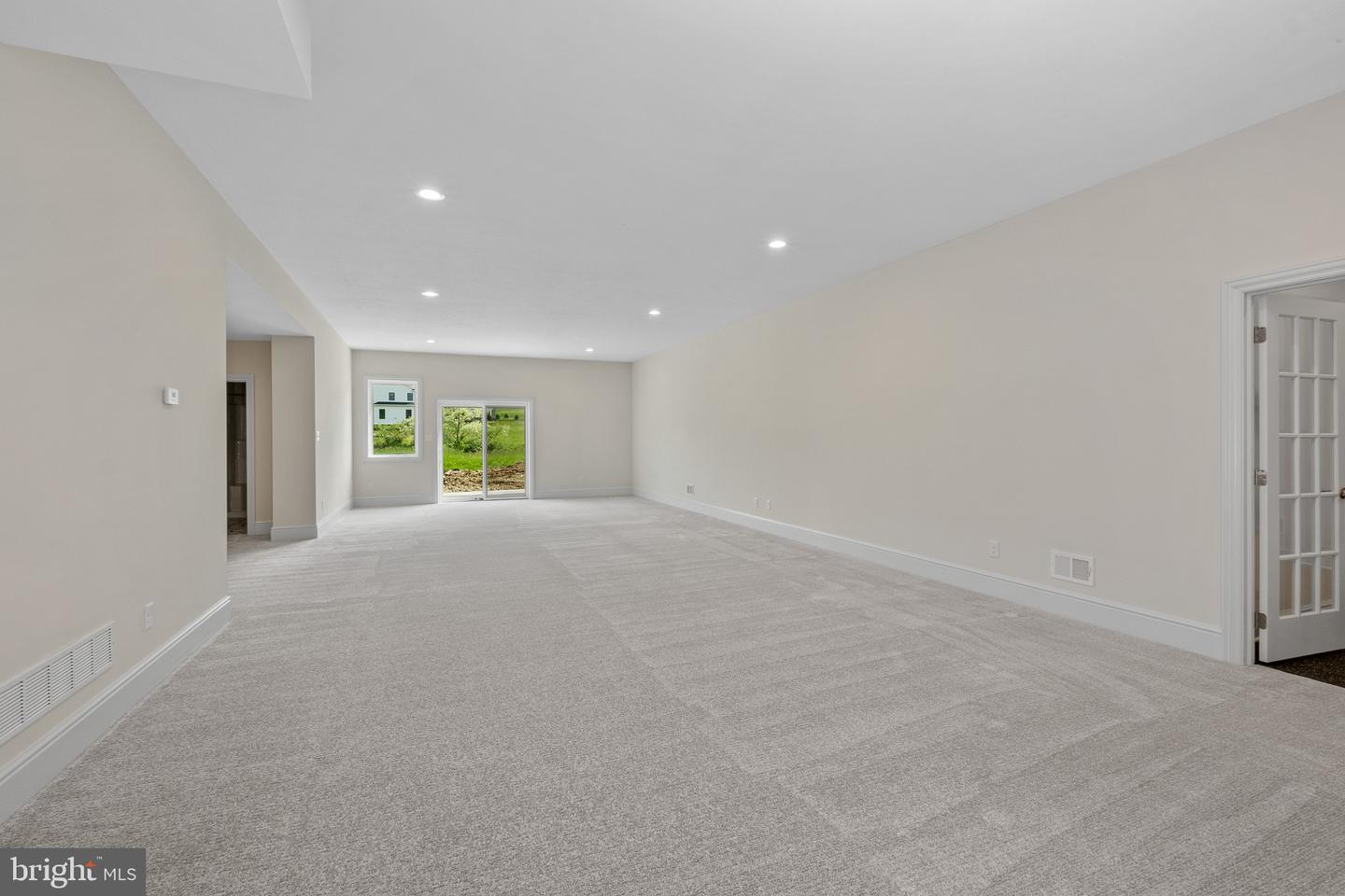 549 Webb Rd Property Photo 27