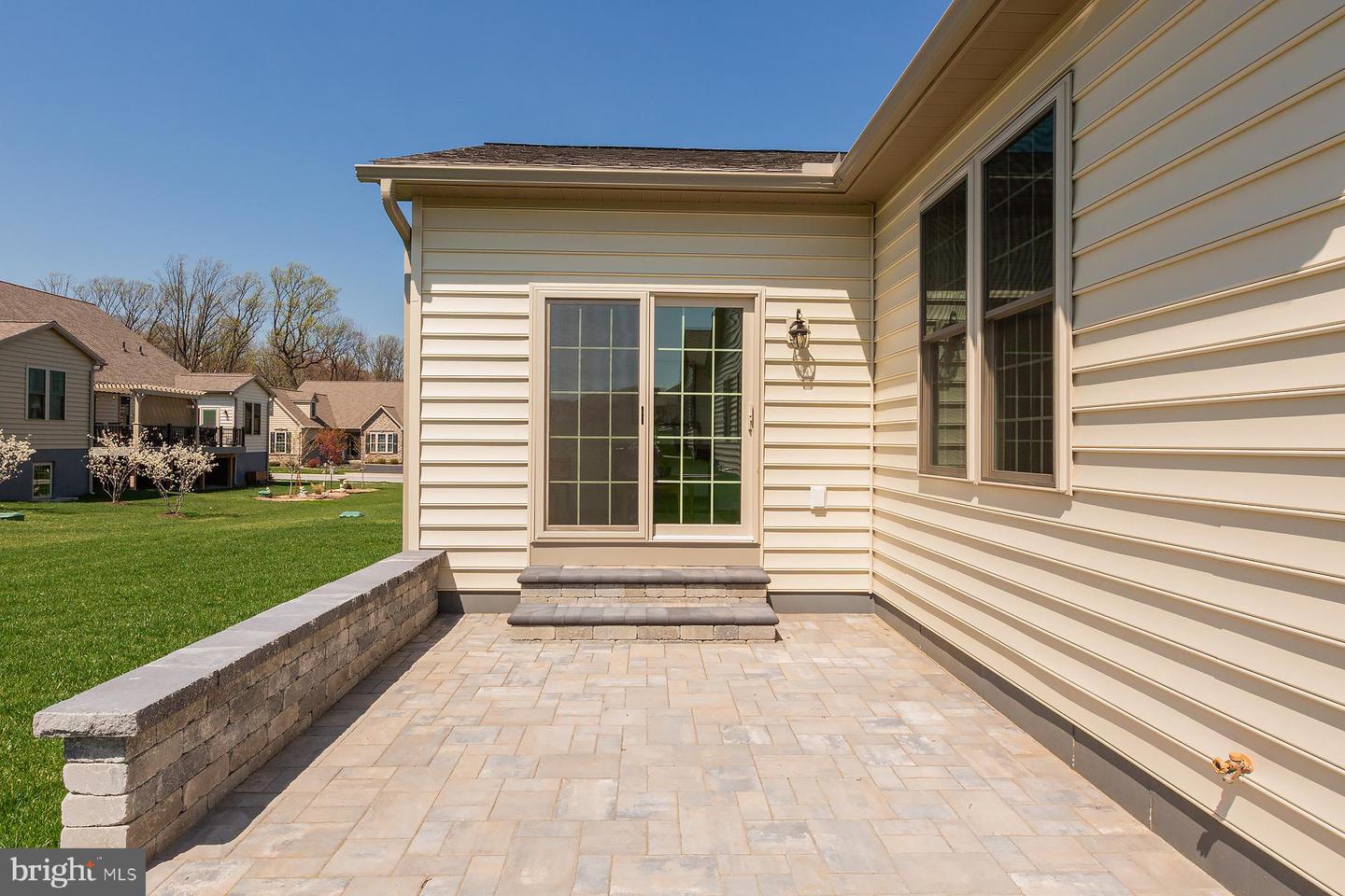 605 Greenbriar Path Property Photo 11