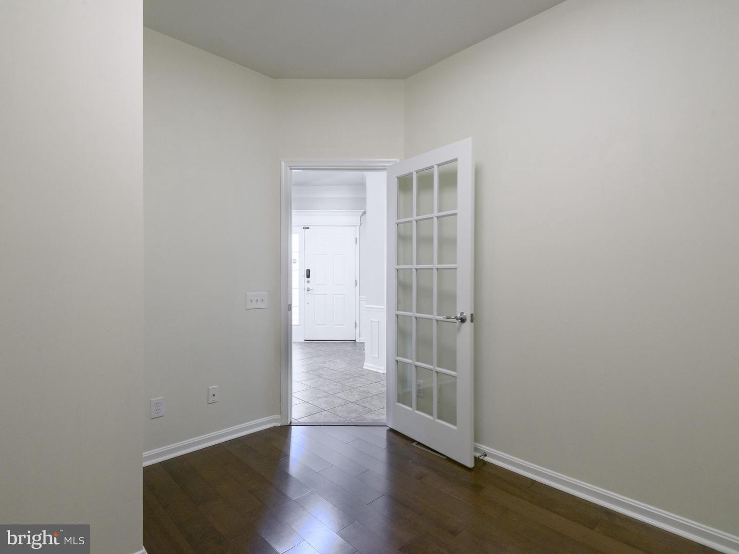209 N Caldwell Cir Property Photo 28