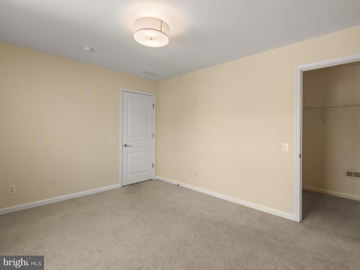 209 N Caldwell Cir Property Photo 42