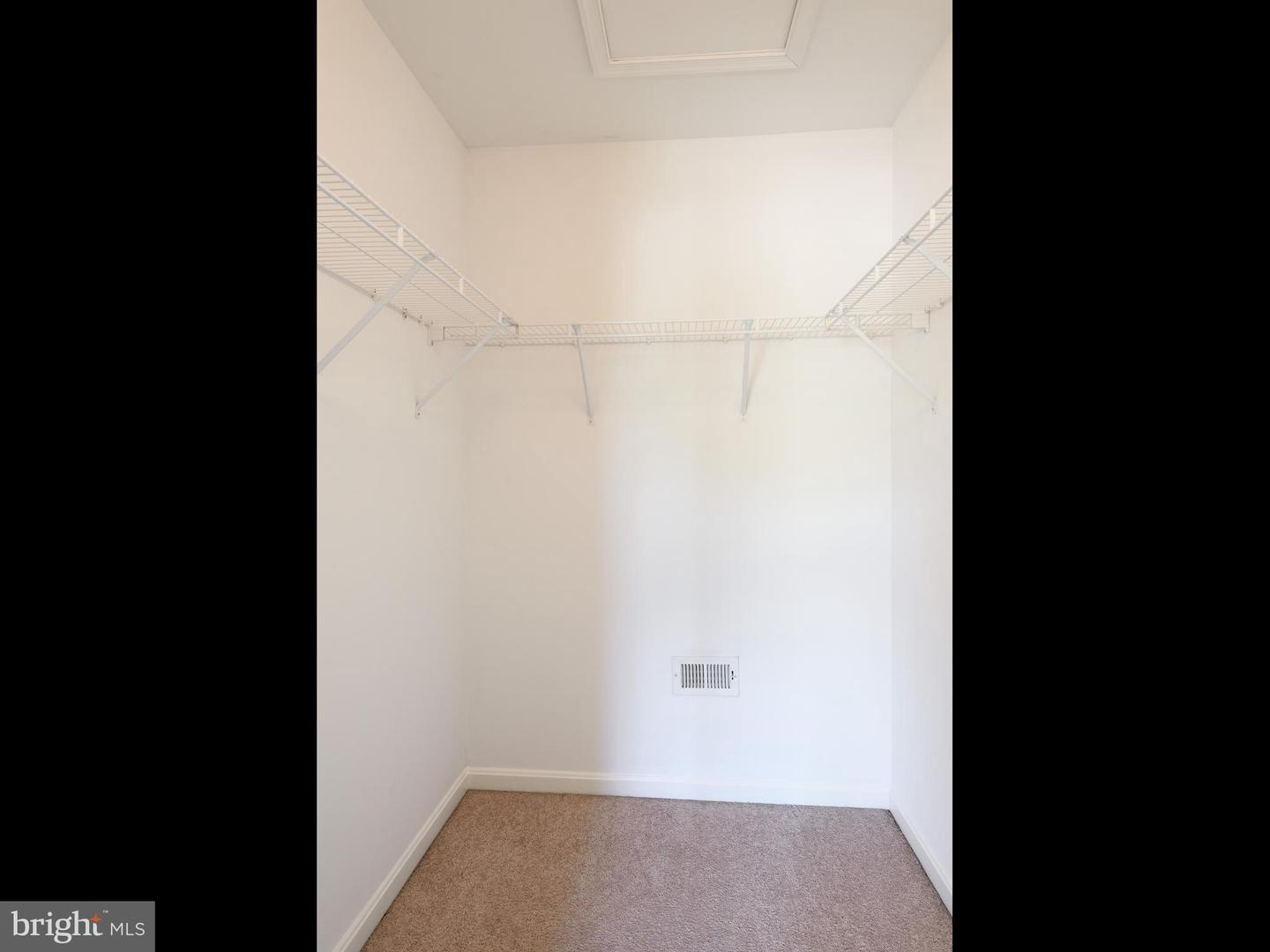 209 N Caldwell Cir Property Photo 43