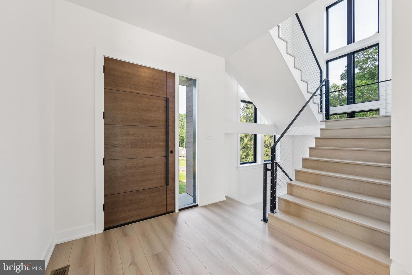 736 Northbrook Rd #l3 Property Photo 10