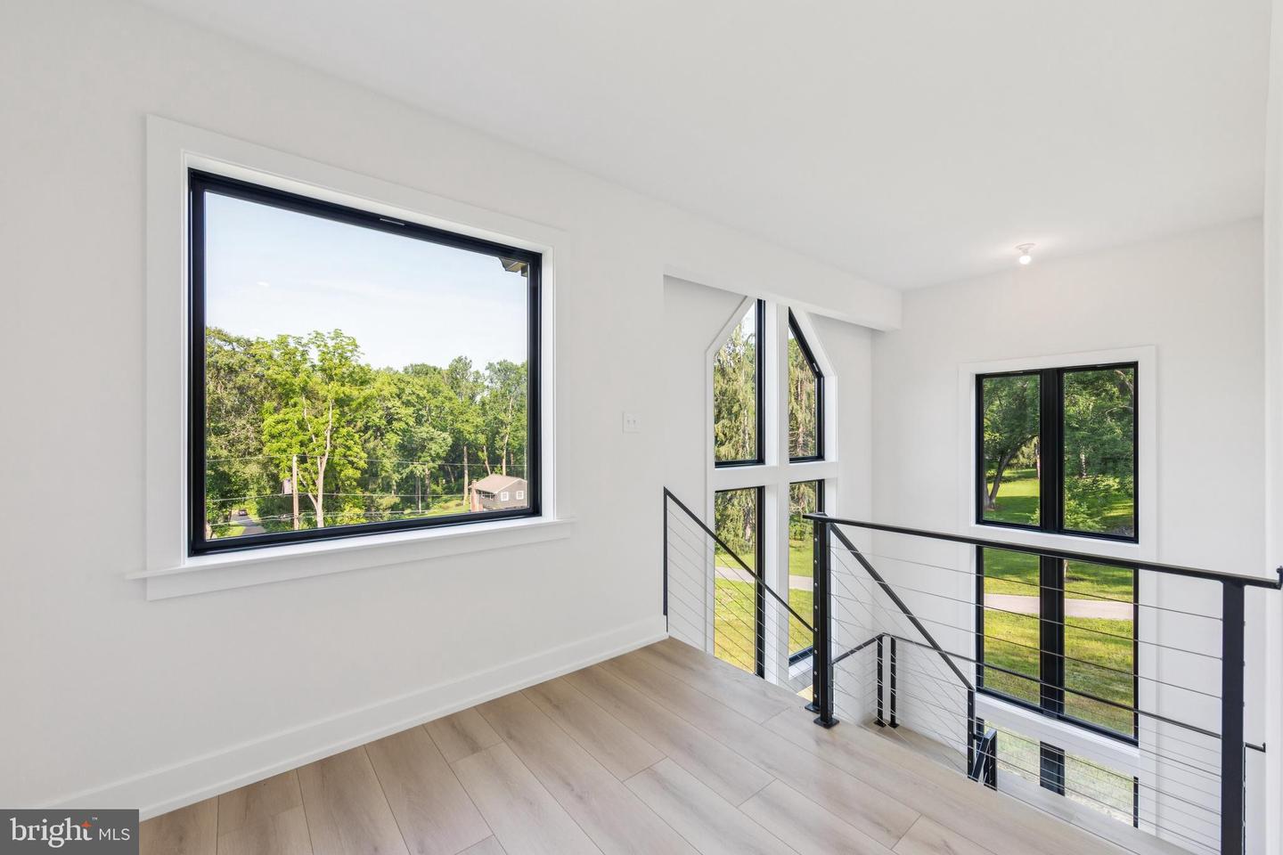 736 Northbrook Rd #l3 Property Photo 22
