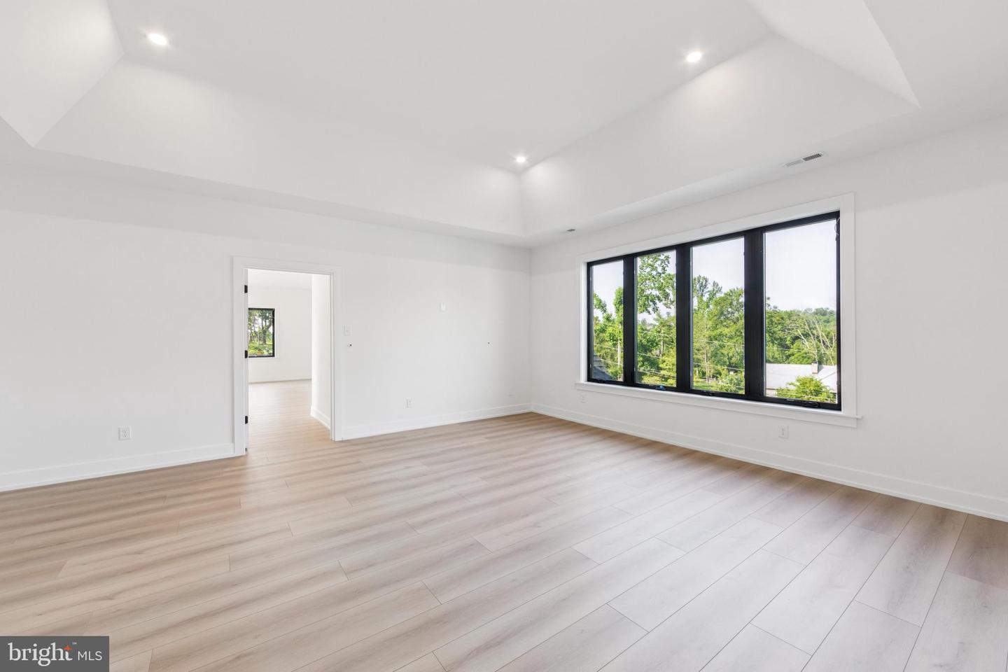 736 Northbrook Rd #l3 Property Photo 23
