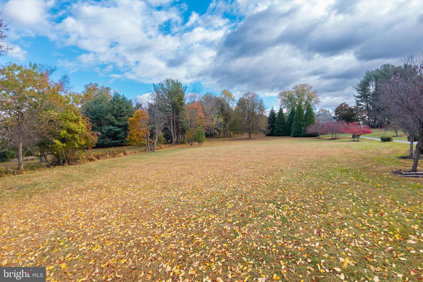 736 Northbrook Rd #l3 Property Photo 49