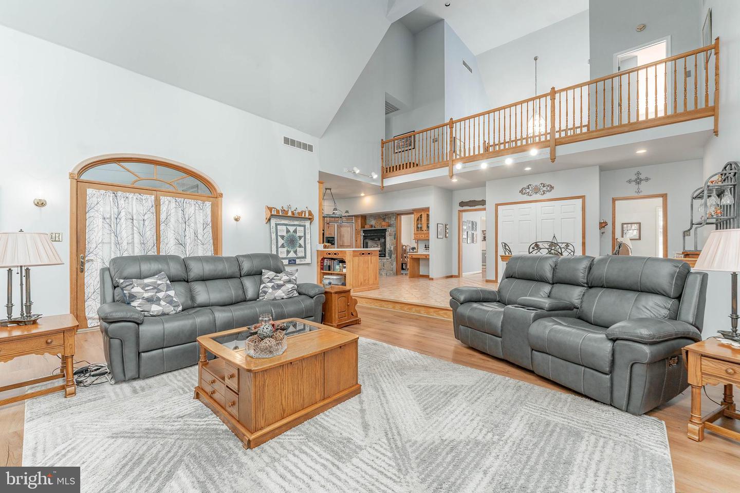 797 Tree Ln Property Photo 11