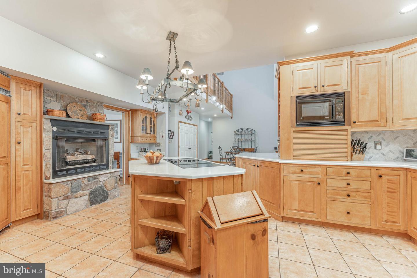 797 Tree Ln Property Photo 15
