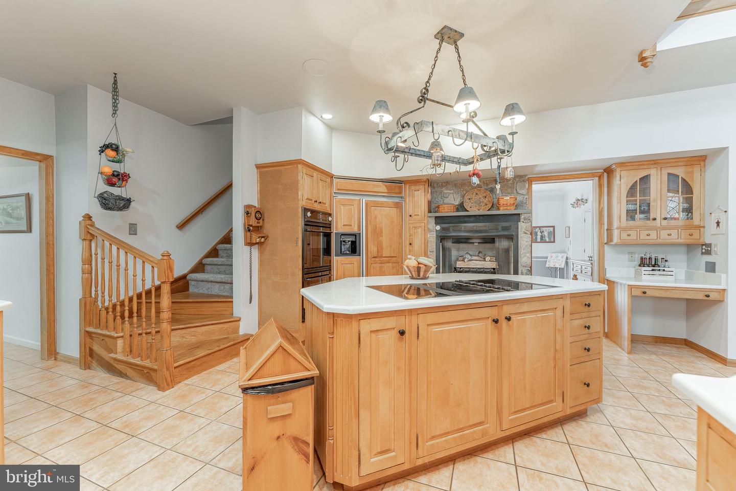 797 Tree Ln Property Photo 18