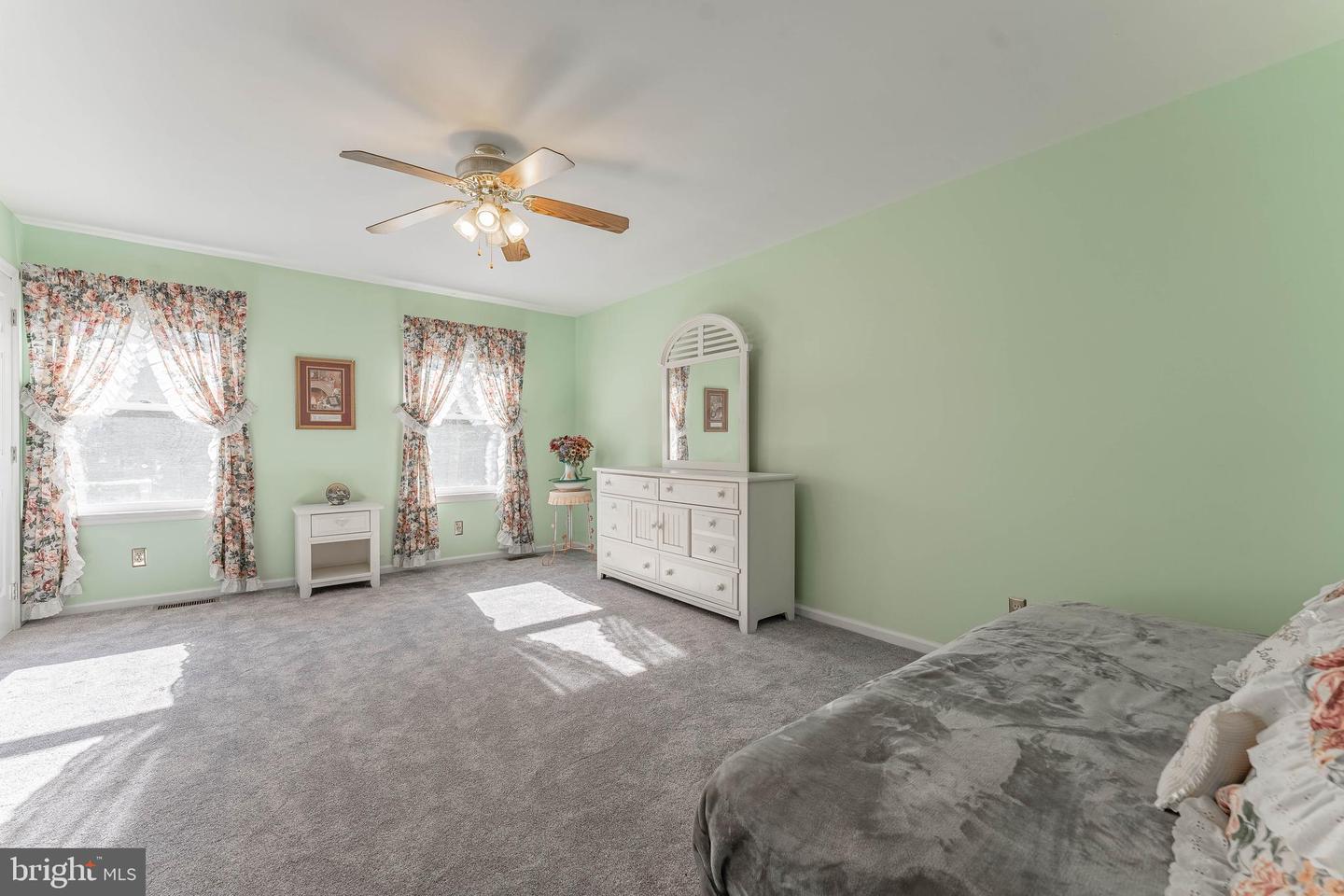 797 Tree Ln Property Photo 43