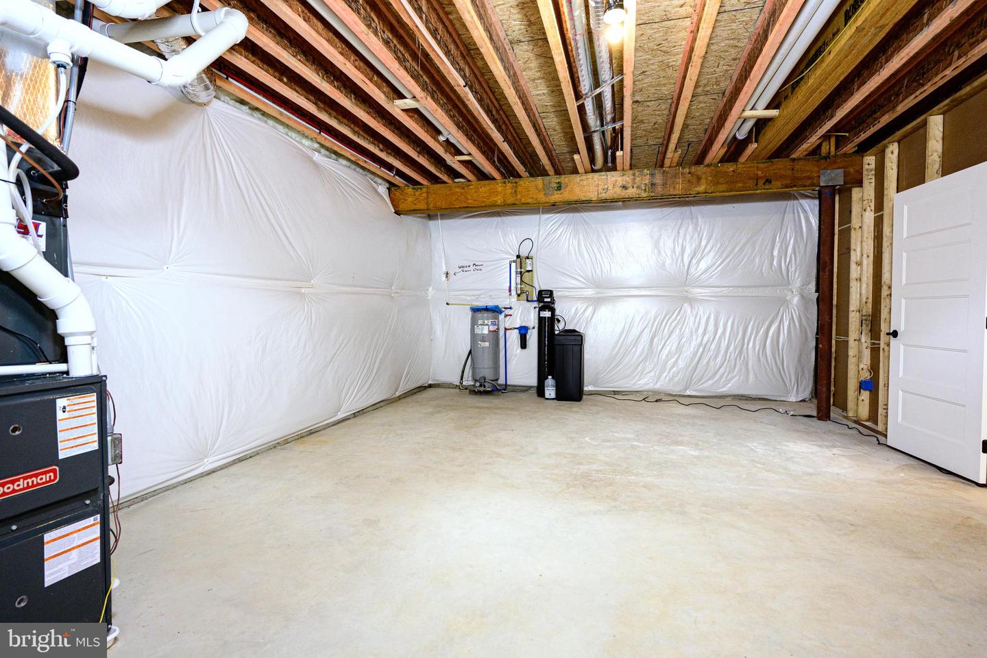 16 Mcknight Farm Ln Property Photo 46