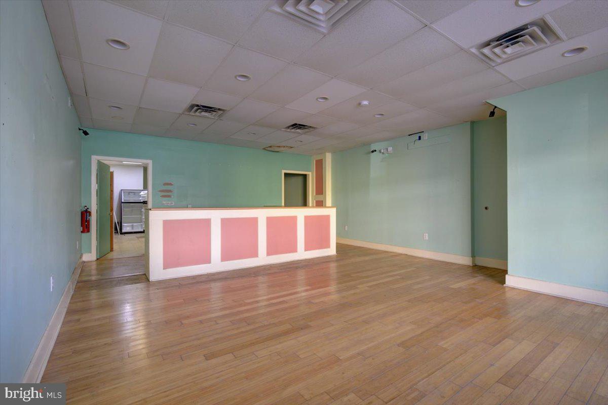 322 Bridge St Property Photo 6