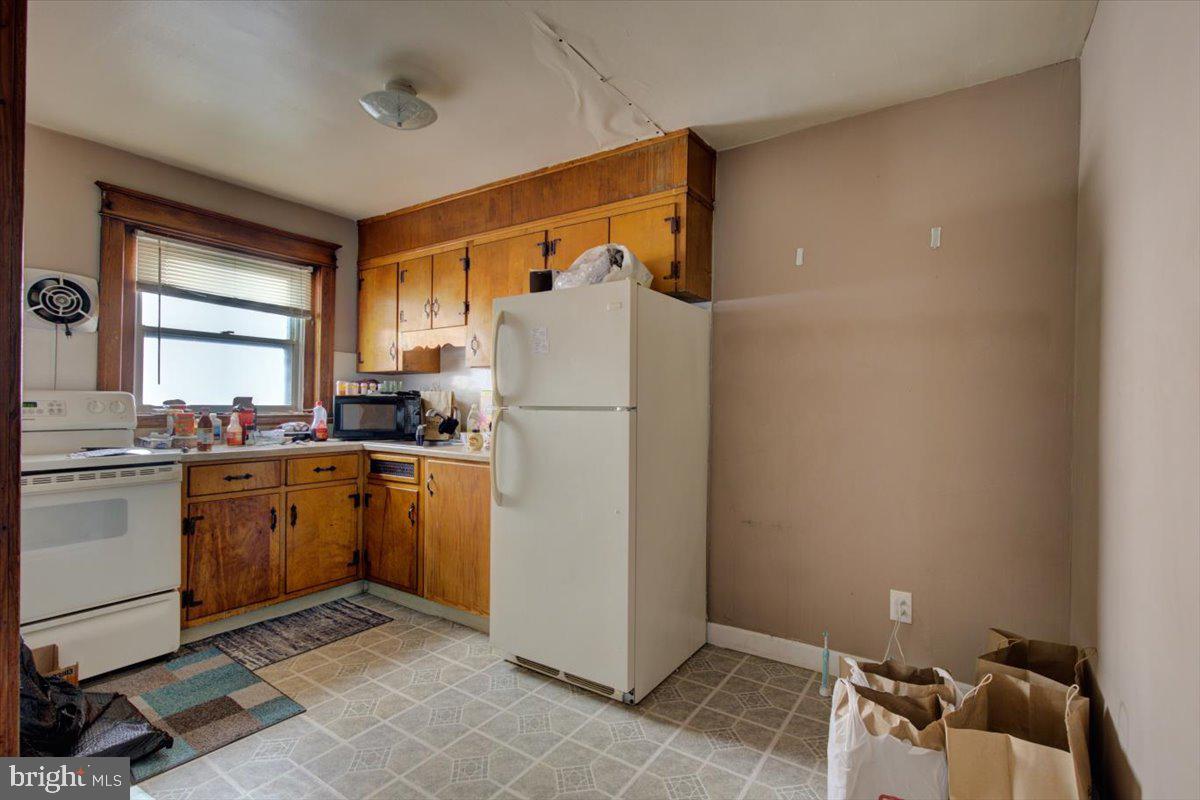 322 Bridge St Property Photo 17