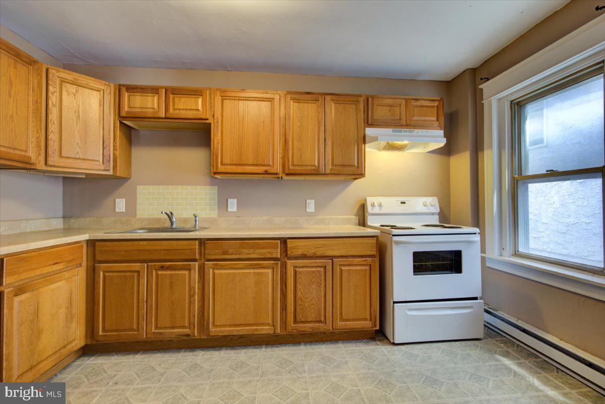 322 Bridge St Property Photo 27