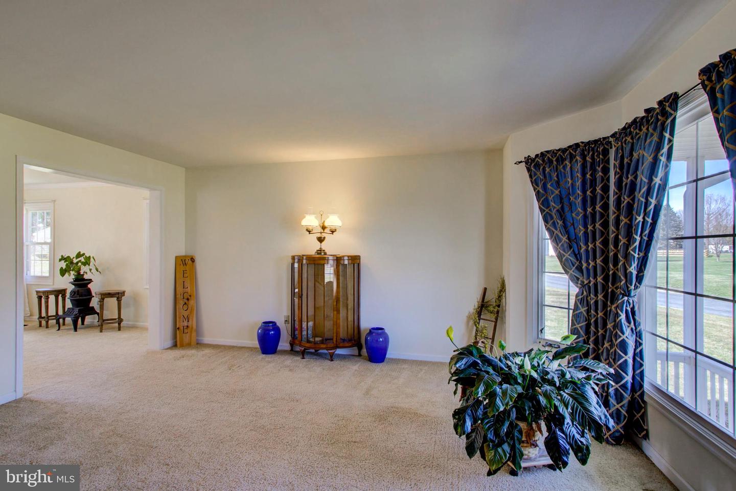 19 Ponds End Dr Property Photo 11