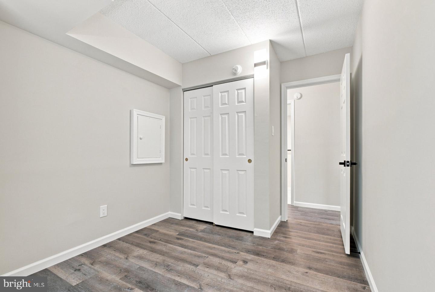 613 Washington Pl #13 Property Photo 13
