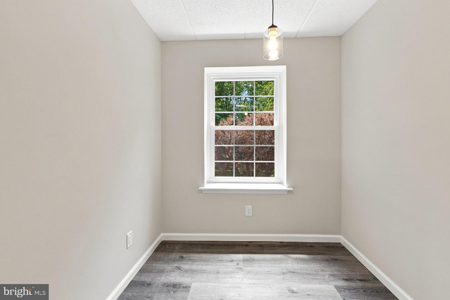 613 Washington Pl #13 Property Photo 15