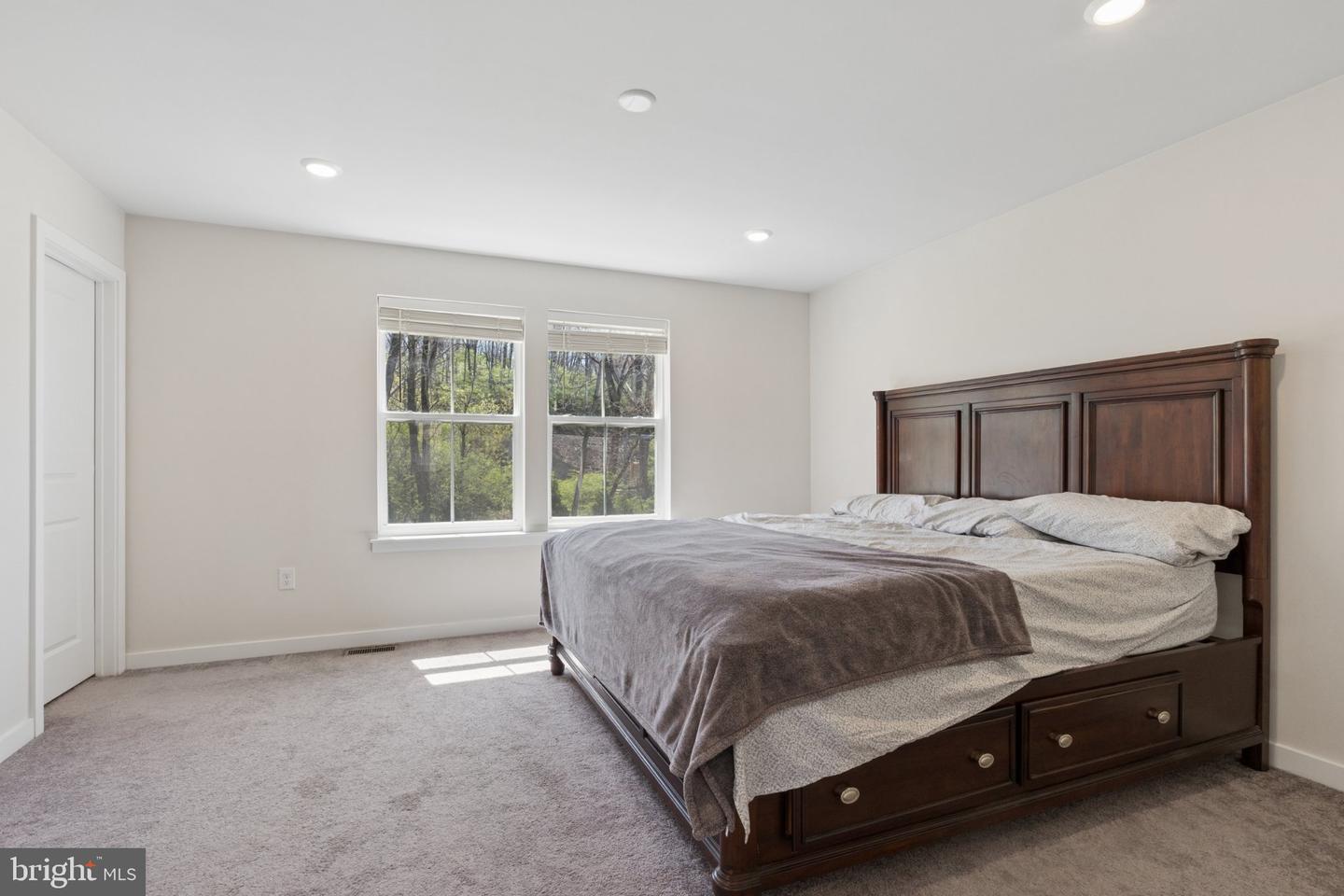135 Four Leaf Dr Property Photo 17