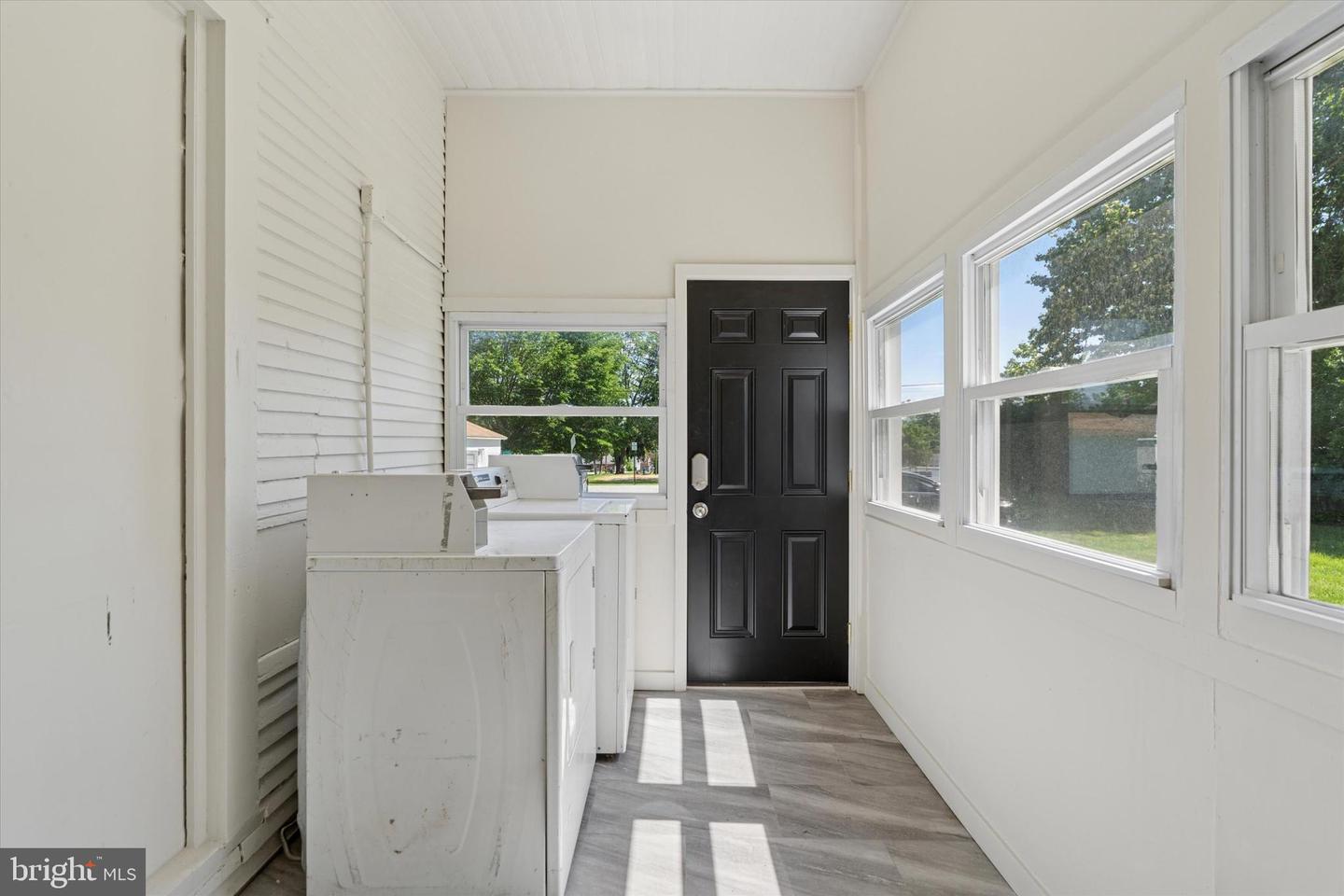75 Nutt Rd Property Photo 14