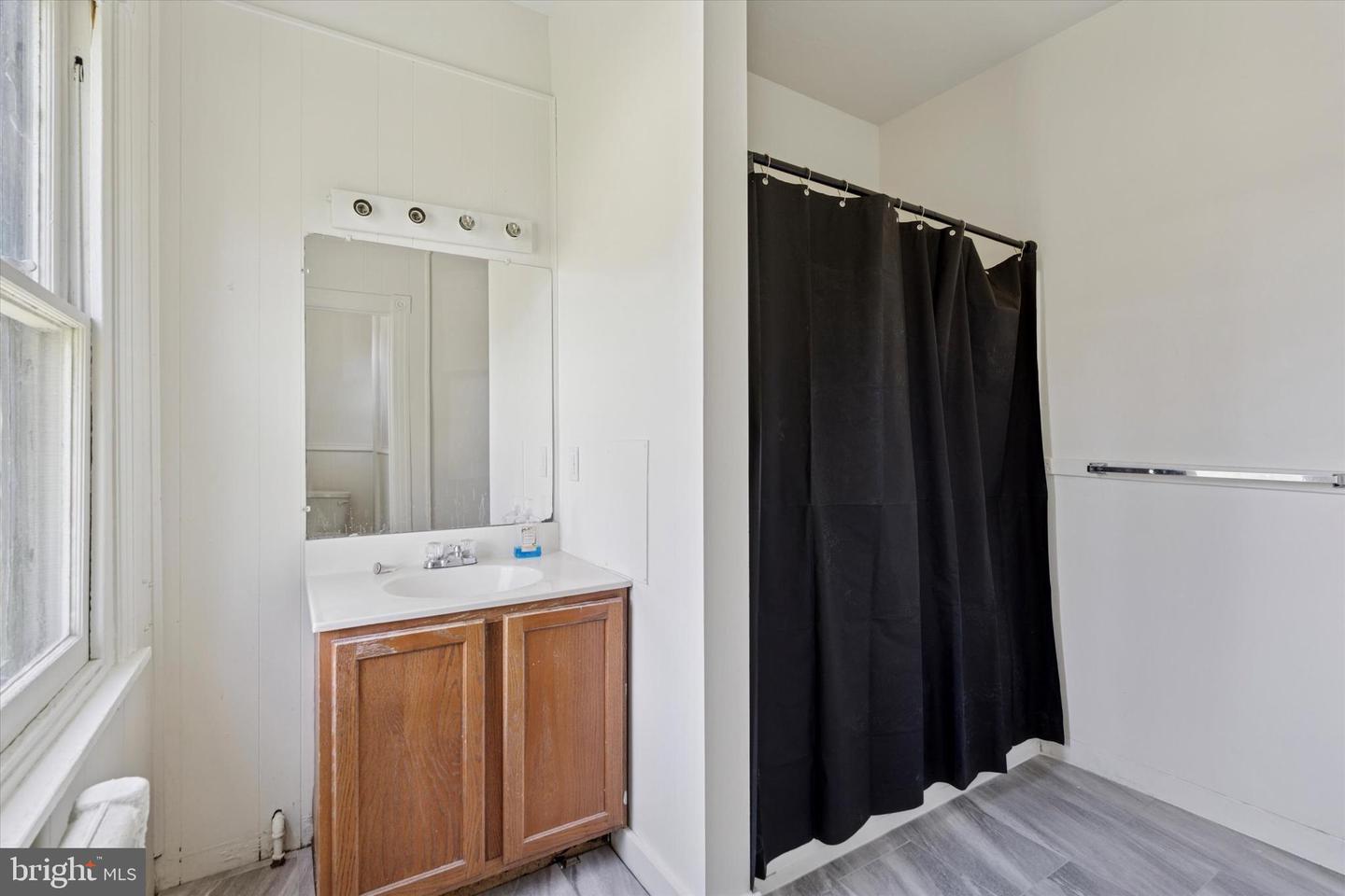 75 Nutt Rd Property Photo 15