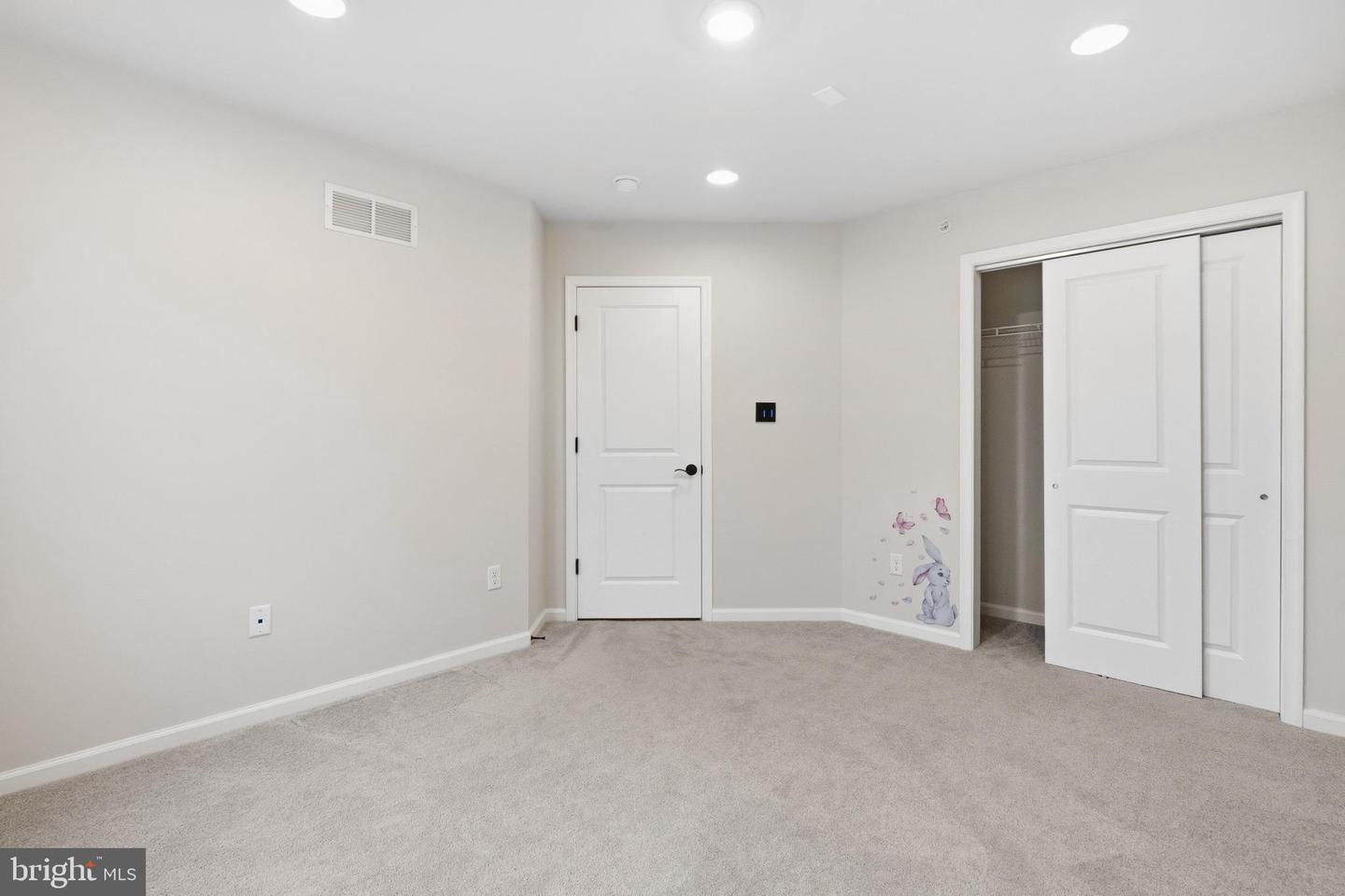 100 Lotus Ln Property Photo 25