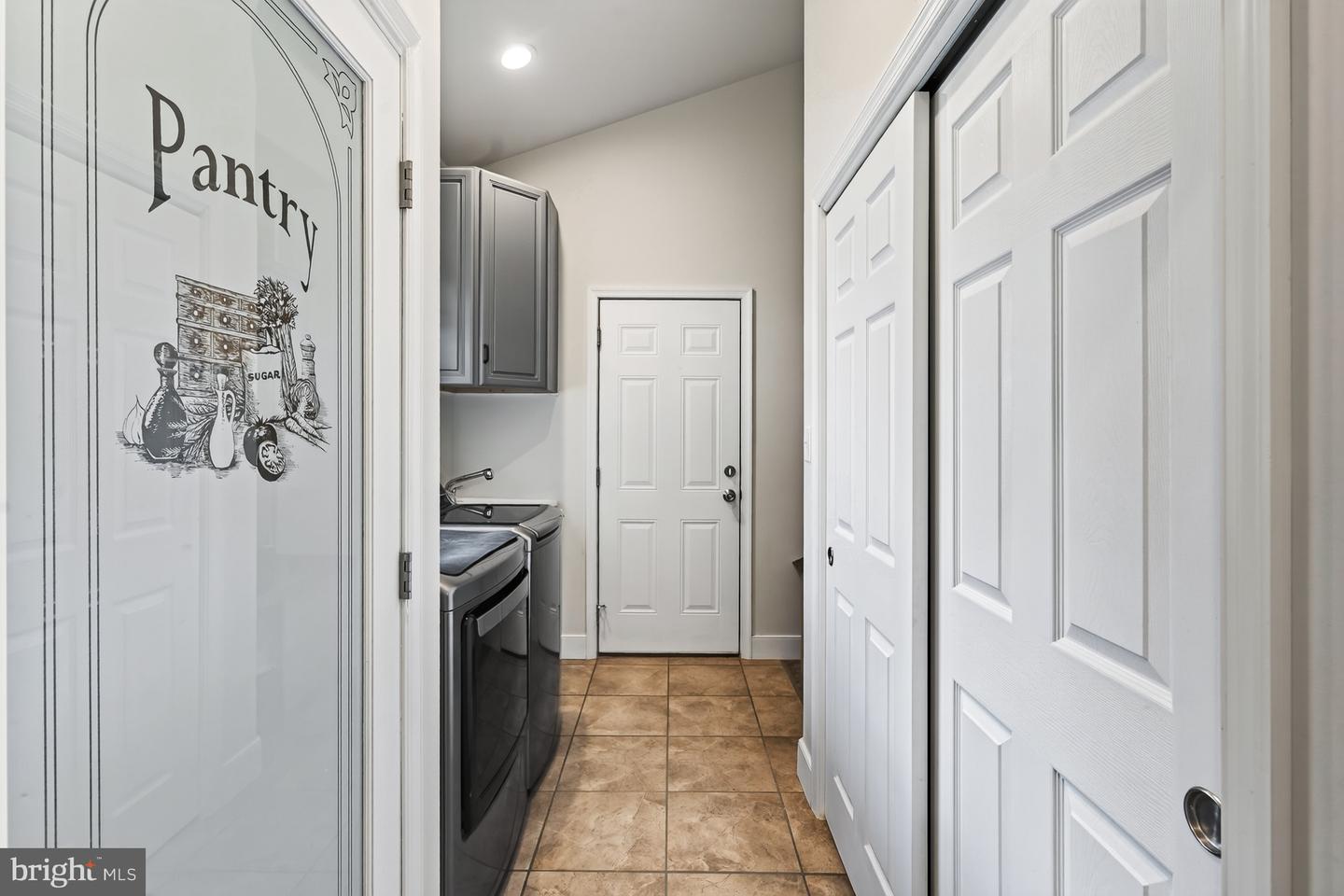 3054 Manor Rd Property Photo 17
