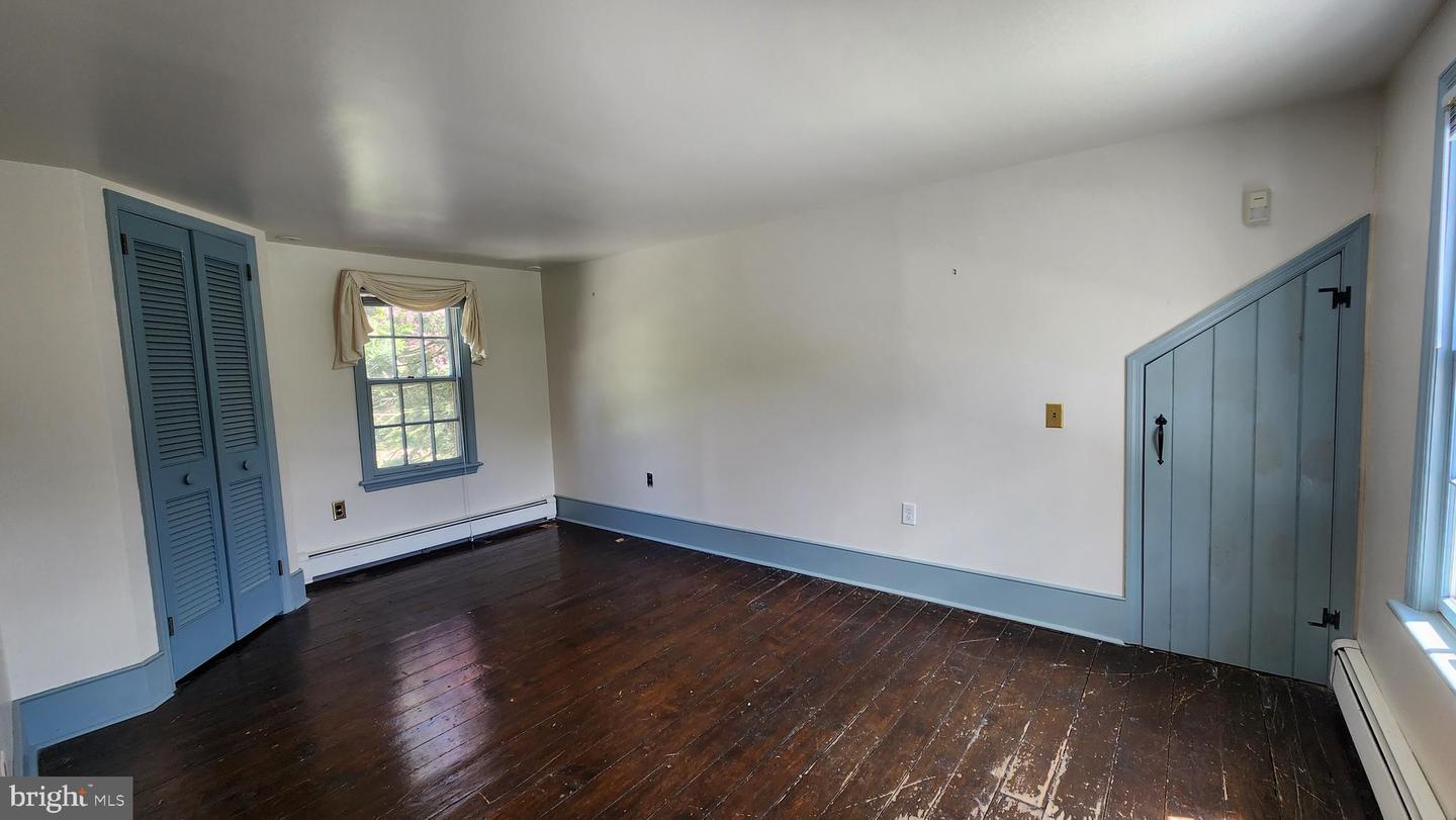 1105 Green Lane Rd Property Photo 33