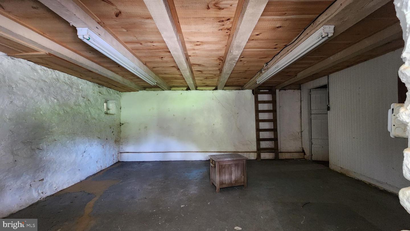 1105 Green Lane Rd Property Photo 52
