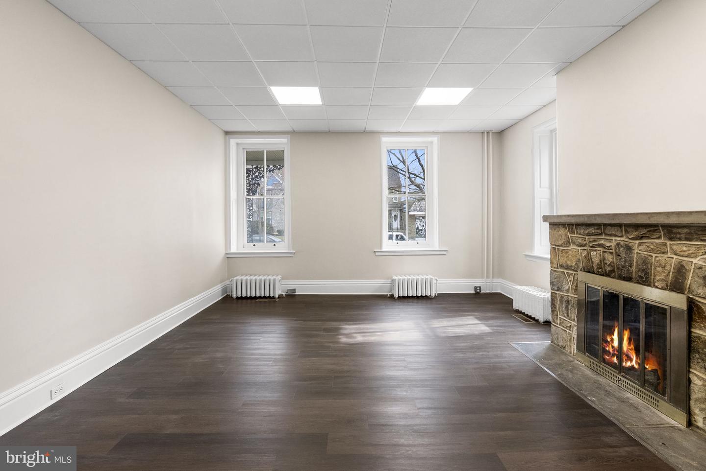 305 E Lancaster Ave #unit 2 Property Photo 4