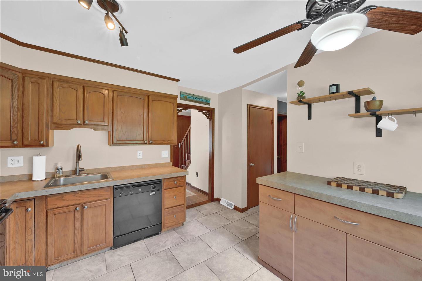 608 Walnut Dr Property Photo 9