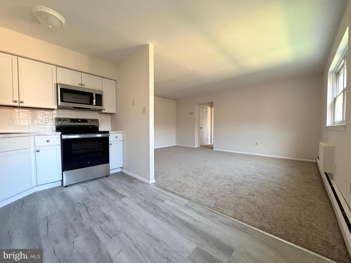 335 E Lancaster Ave #b-14 Property Photo 4