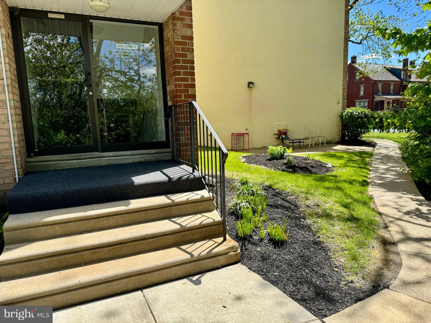 335 E Lancaster Ave #b-14 Property Photo 17