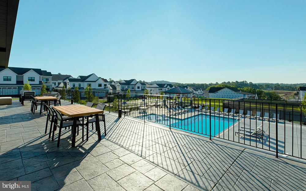 569 Trifecta Rd #315 Property Photo 19