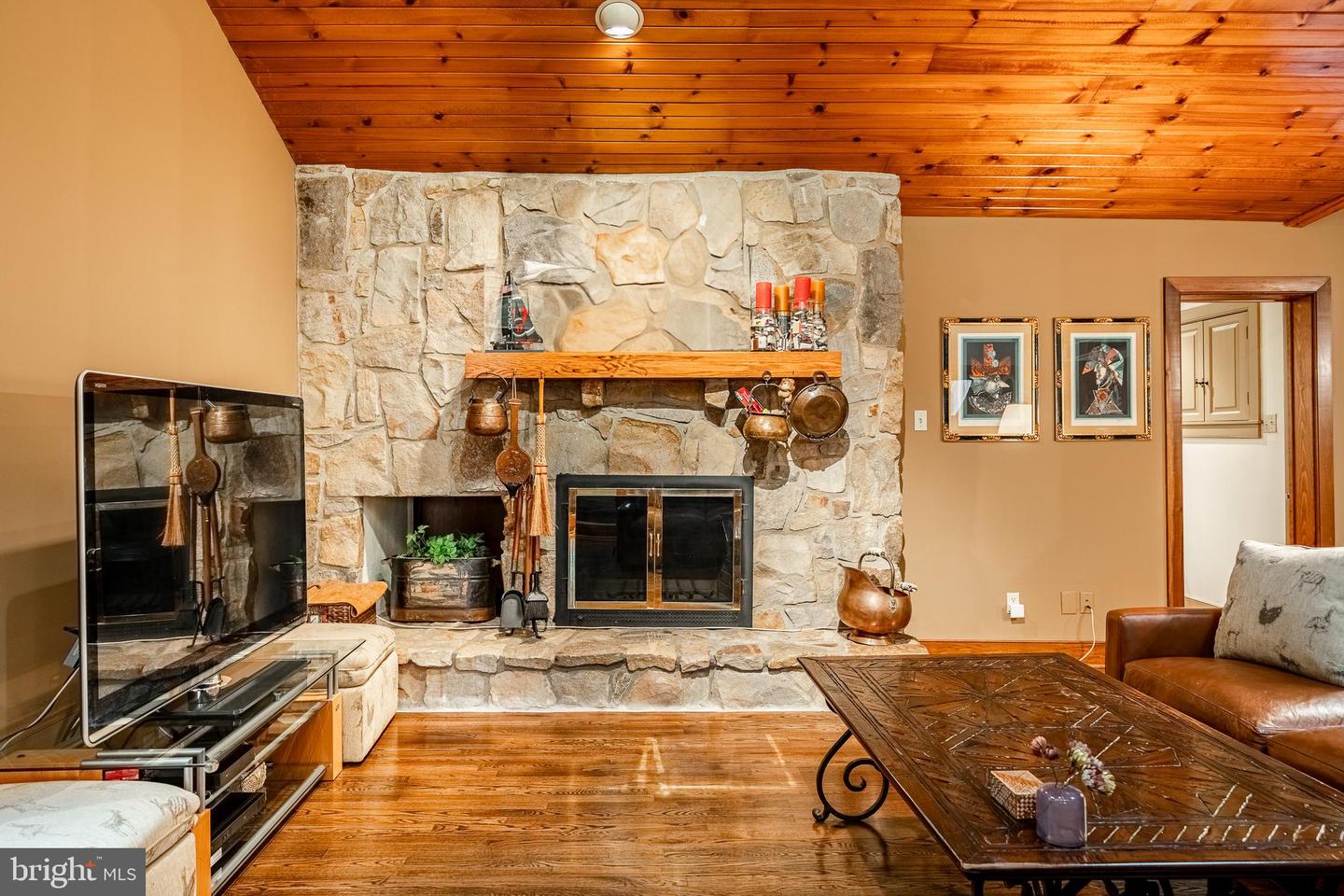 7 Bittersweet Dr Property Photo 13