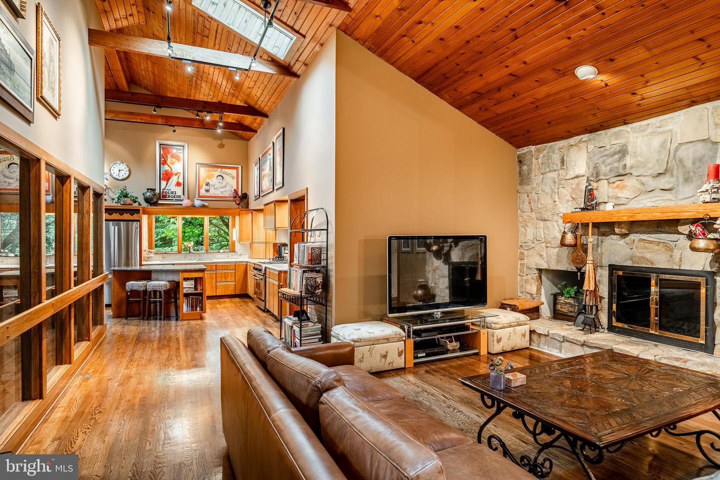 7 Bittersweet Dr Property Photo 14