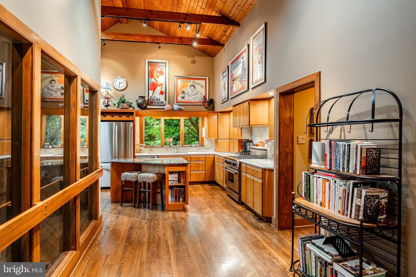 7 Bittersweet Dr Property Photo 15