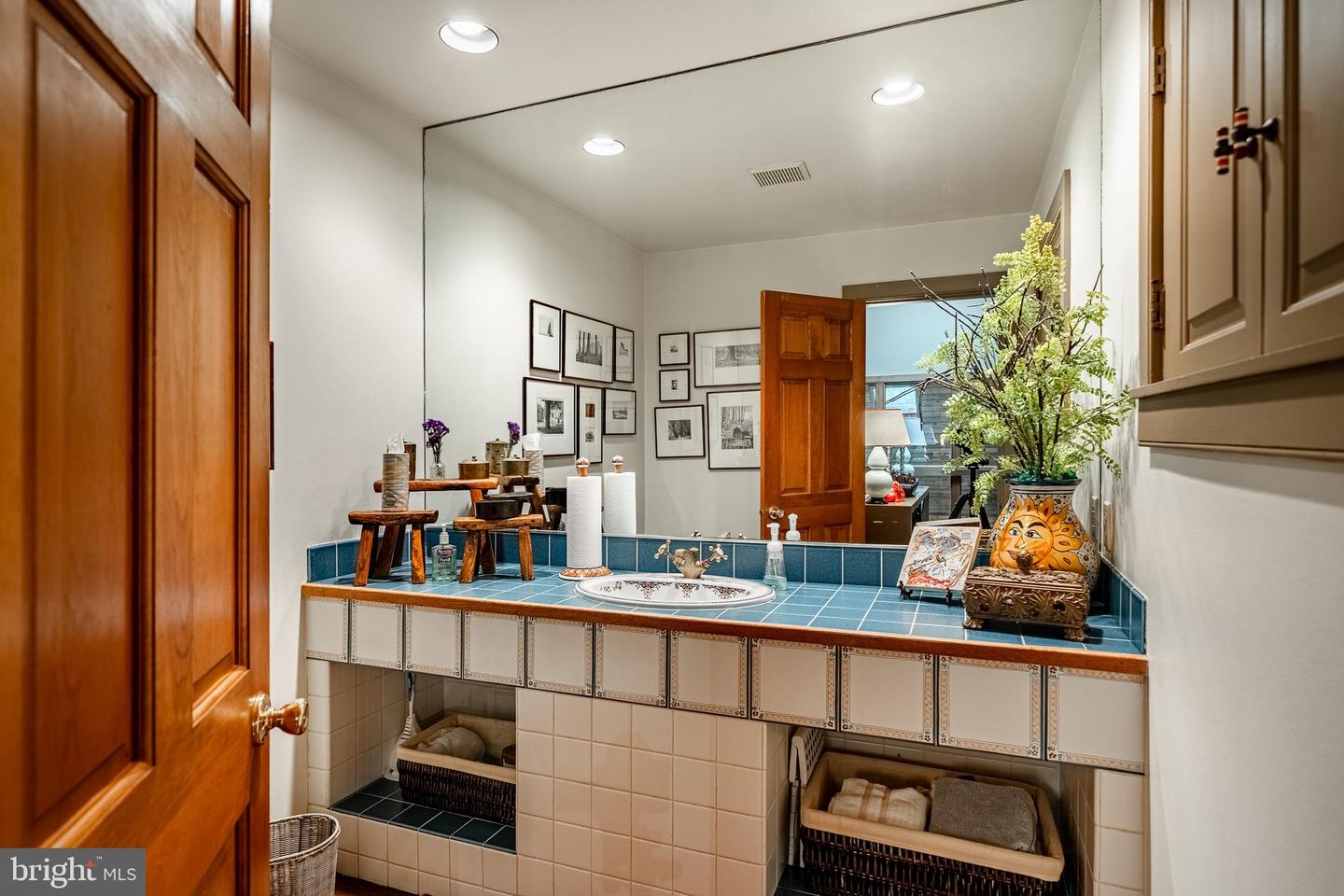 7 Bittersweet Dr Property Photo 24