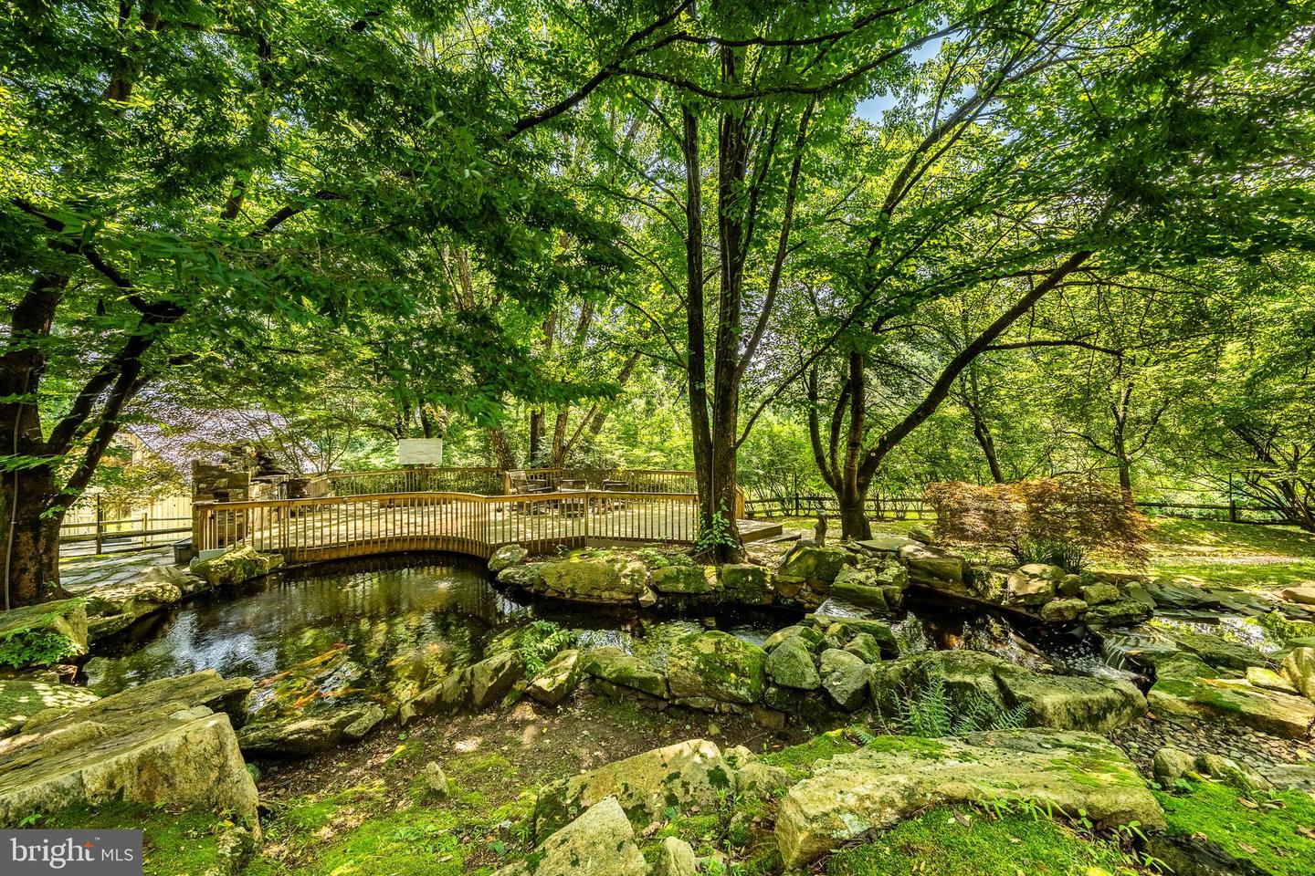 7 Bittersweet Dr Property Photo 82