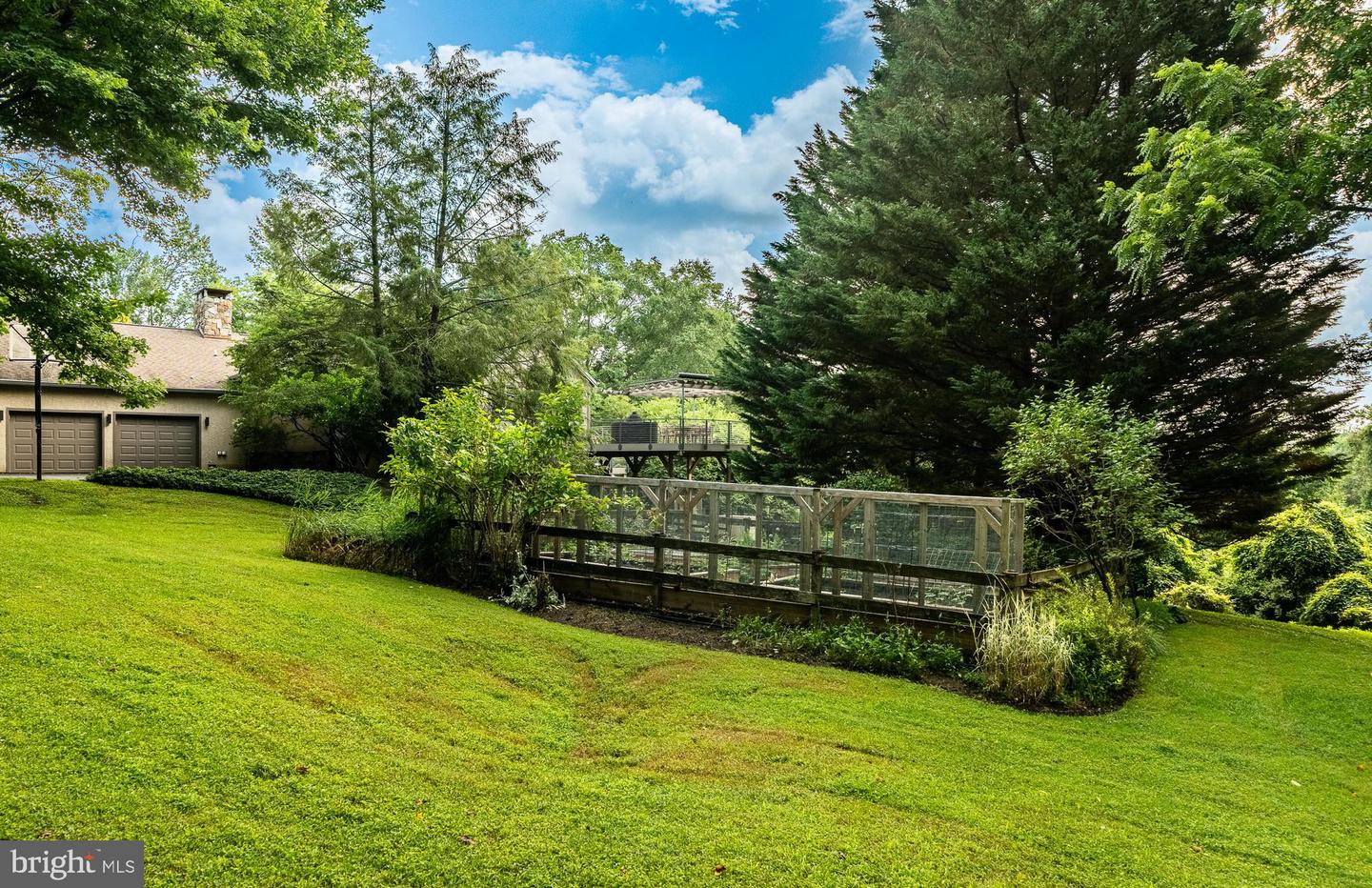 7 Bittersweet Dr Property Photo 110