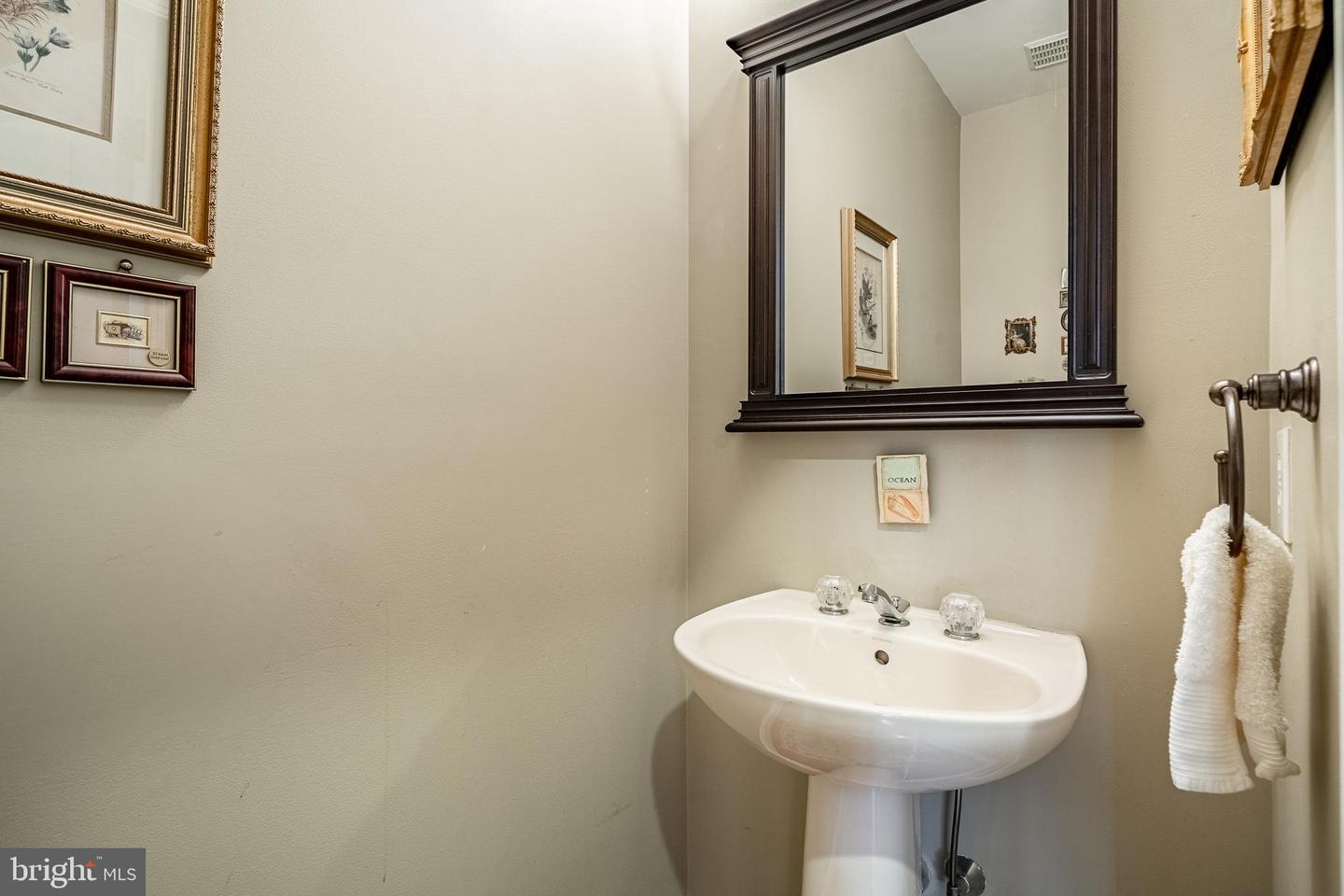 37 Sagewood Dr #14 Property Photo 17