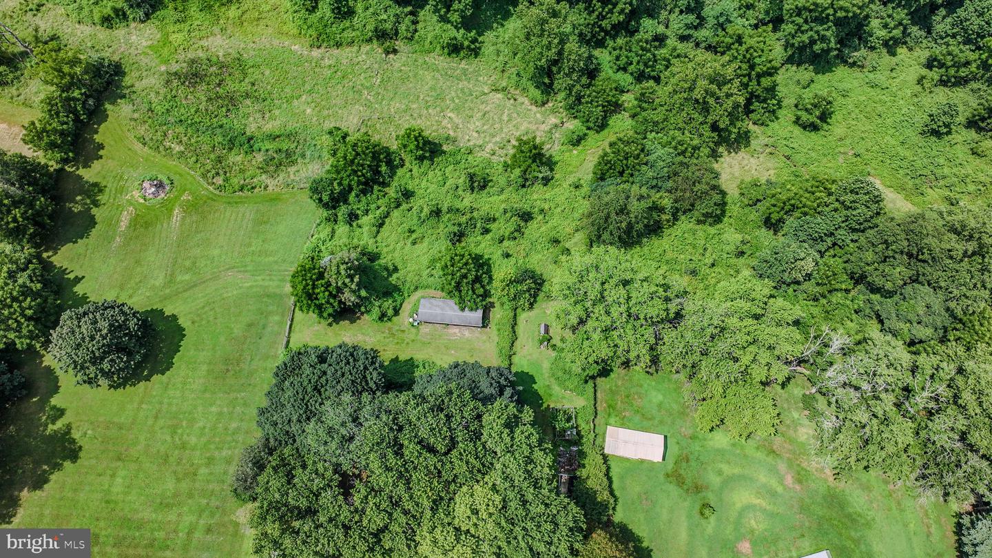 893 Old Forge Rd Property Photo 37