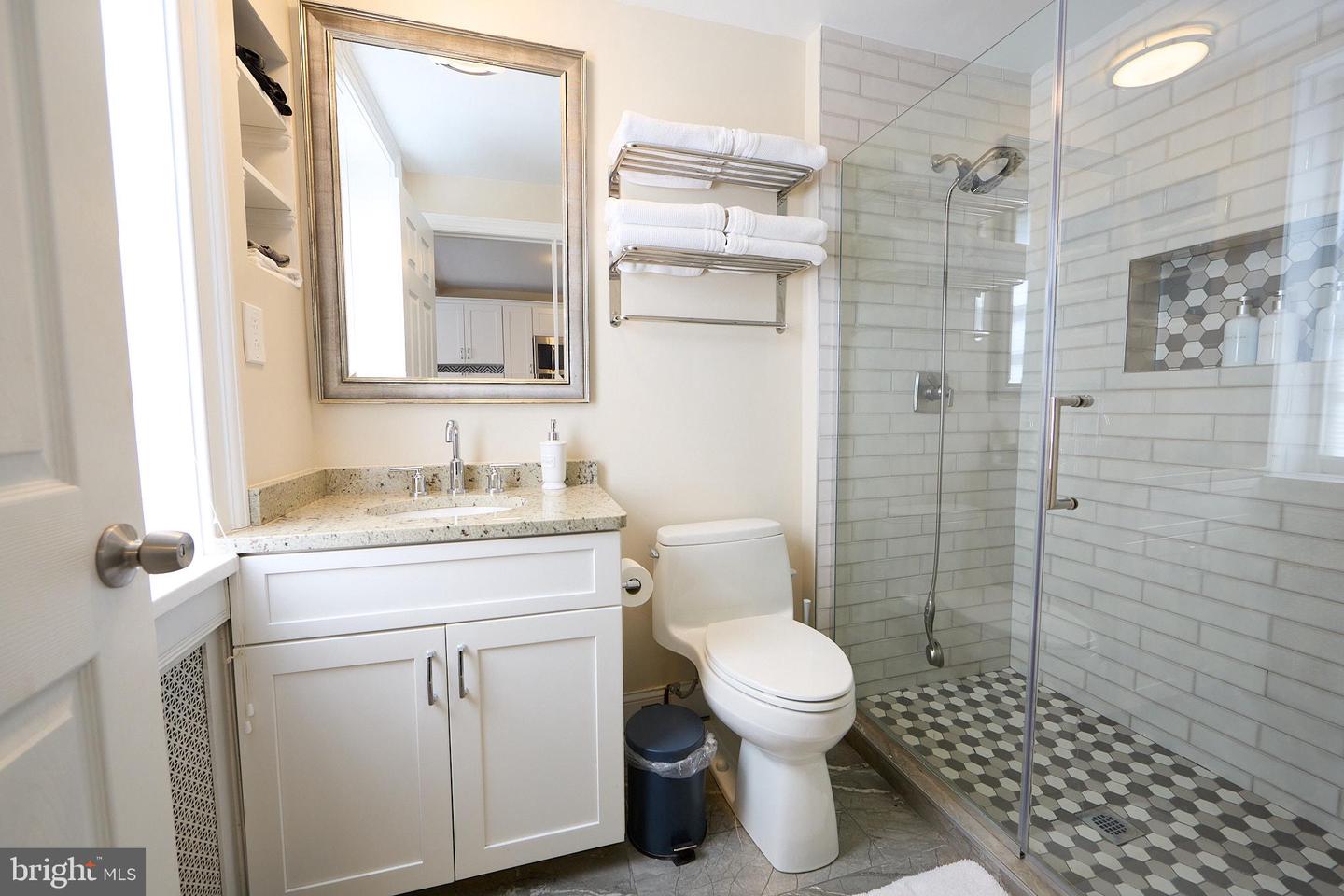 26 W Union St Property Photo 15