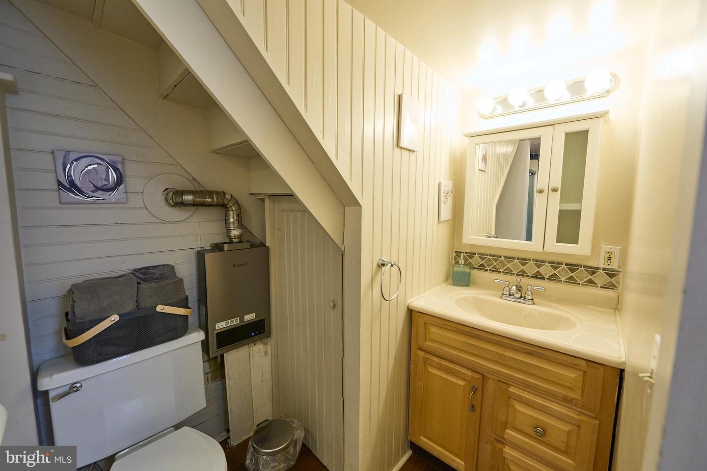 26 W Union St Property Photo 38