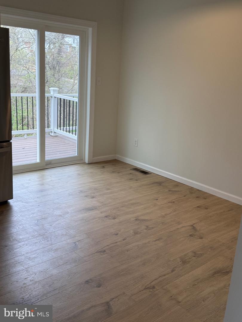 7 Orchard Alley Property Photo 16