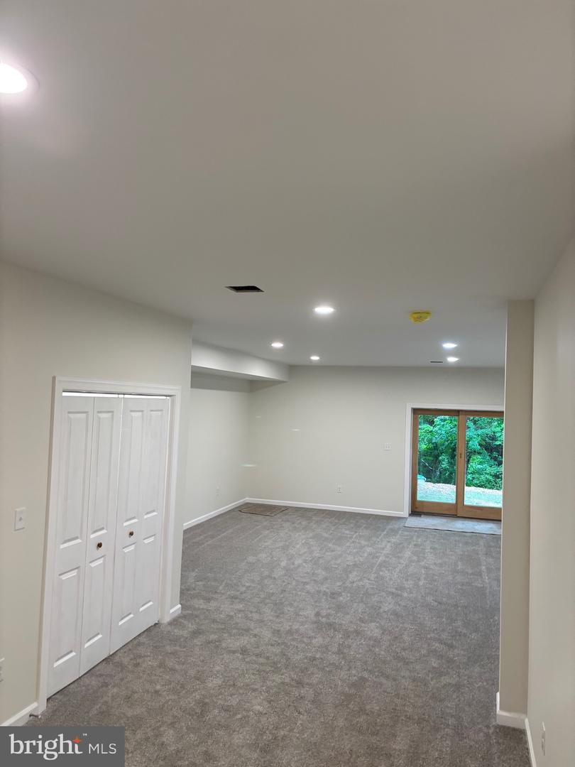7 Orchard Alley Property Photo 39