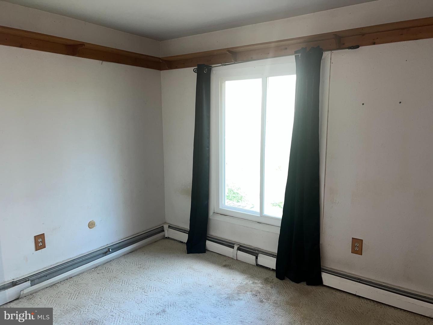 7 Shady Ln Property Photo 15