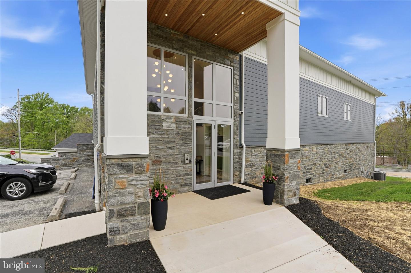 2090 Dutton Mill Rd #200 Property Photo 1